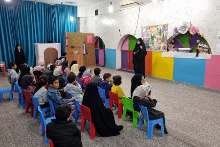 برنامه حسینیه ویژه کودکان در ایام فاطمیه در اهواز +تصاویر