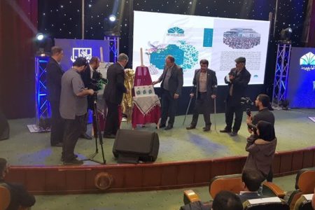 رونمایی کتاب جامع شهدای دانشگاه چمران با حضور وزیر علوم