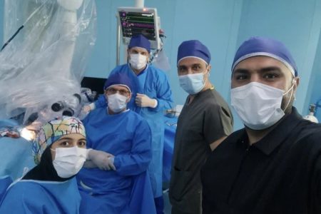 روایتی از عمل کاشت حلزون شنوایی در بیمارستان امام خمینی(ره) اهواز